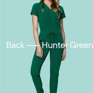 Mandala hunter green scrub set scrubs new with tags size medium